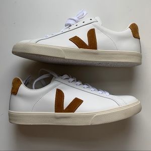 Veja Esplar Leather White Camel